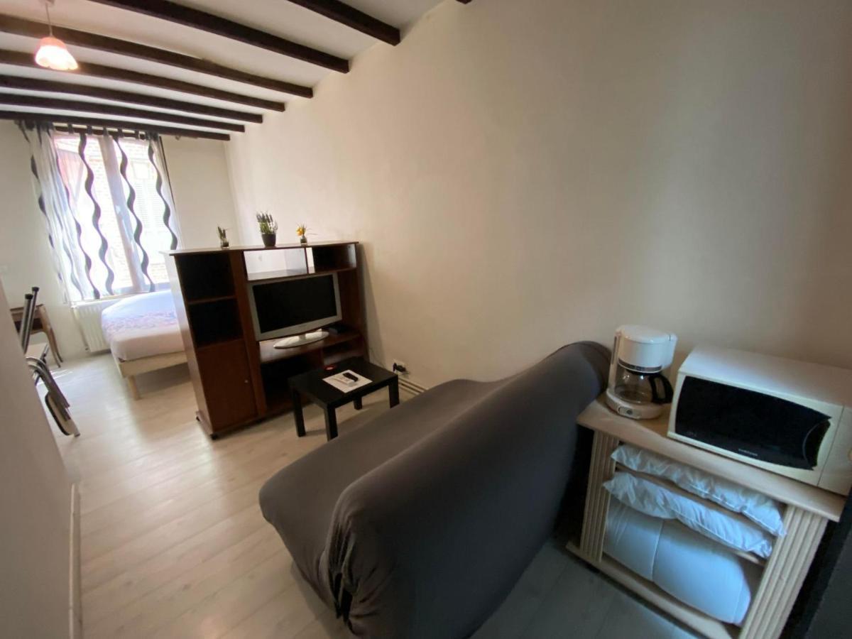 Appartement Dans Une Impasse Calme Proche De La Gare 阿棉 外观 照片